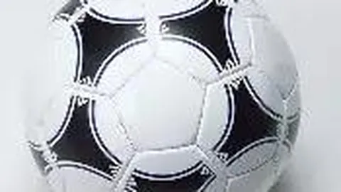 “爱玛冠名赞助2025APL，携手顶级座驾共创辉煌之旅！”